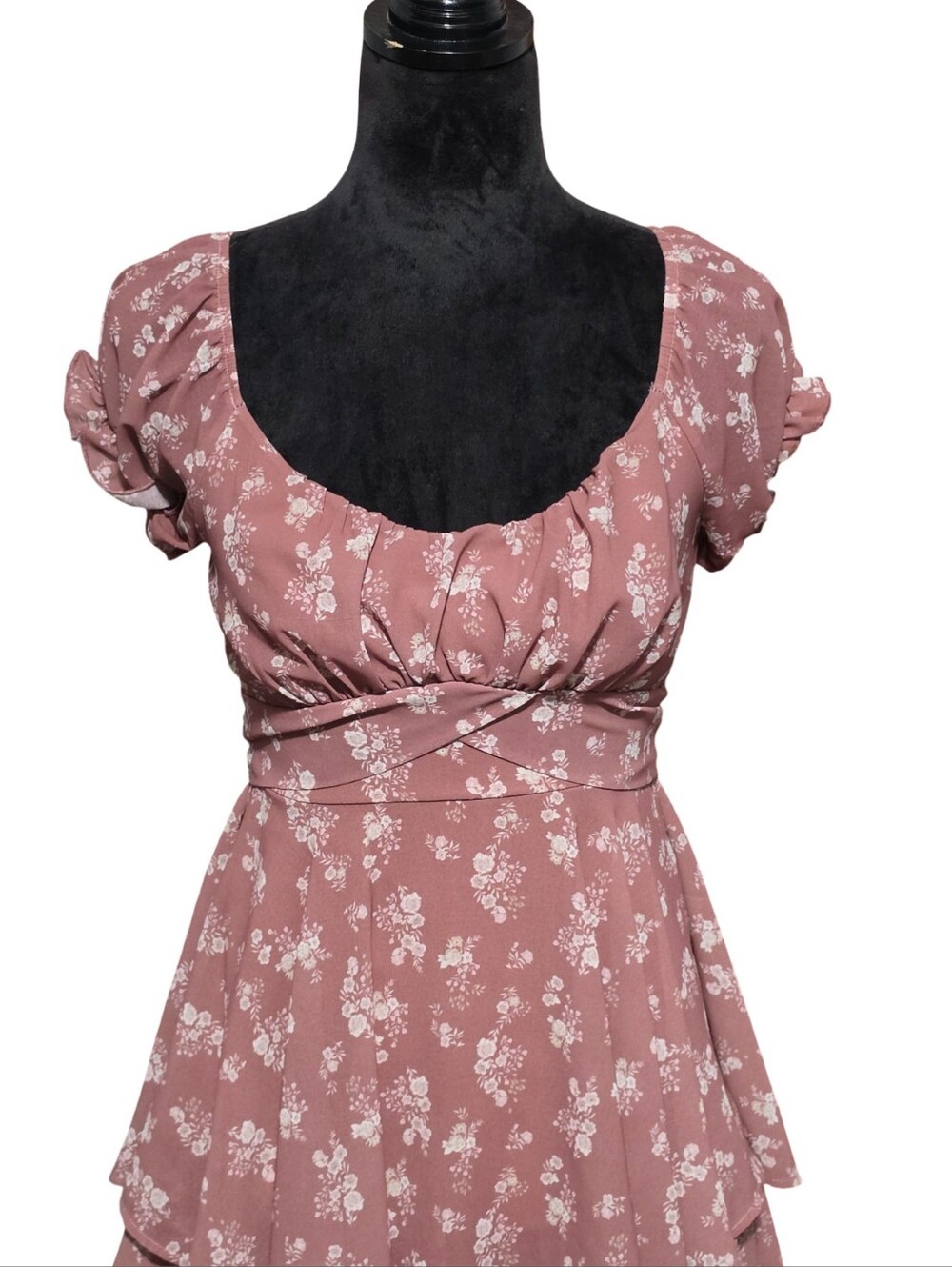 ALTAR'D STATE Romper Womens XS Mauve White Floral Puff Sleeve Milkmaid Cottage - Picture 3 of 8